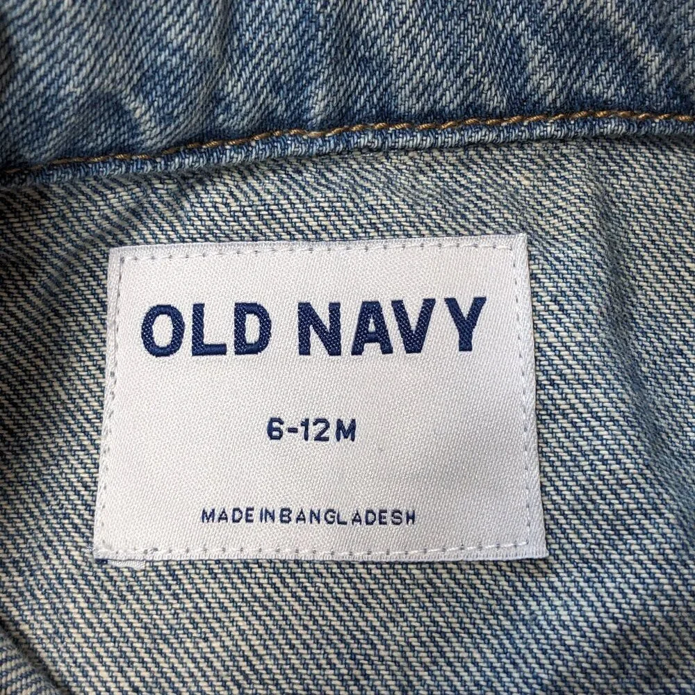 NWT Old Navy Baby size 6-12 months Denim Jean Jacket Blue Light Wash